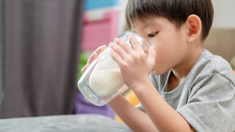 Susu UHT untuk Anak Usia 1 Tahun, Boleh atau Tidak?