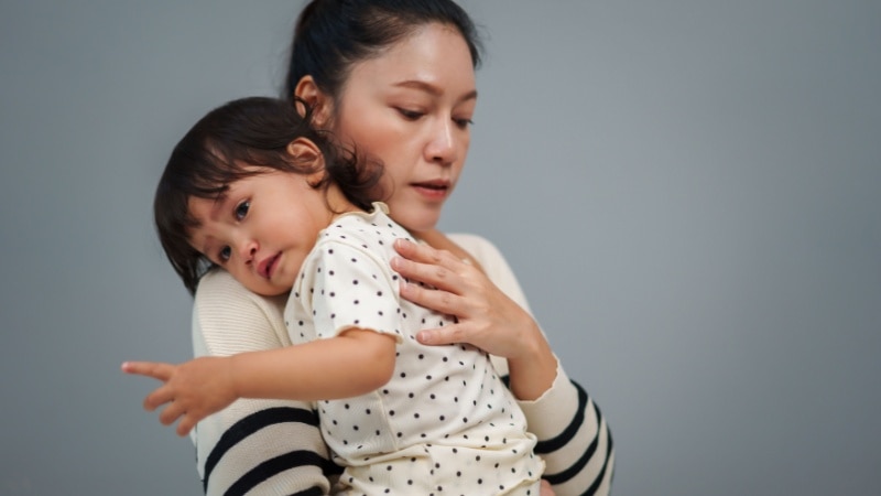 perut anak bunyi dan muntah