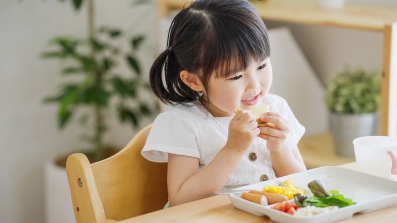 Apa Saja Vitamin yang Baik untuk Pencernaan Anak?